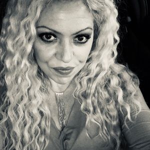 Meet your Posher, Kelly